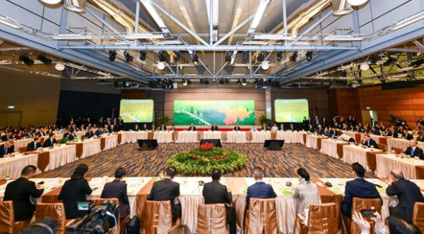 粤港澳大湾区发展规划座谈会