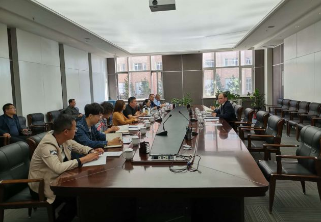 呼和浩特市新城区“十四五”加快创新平台建设研究课题座谈会召开现场