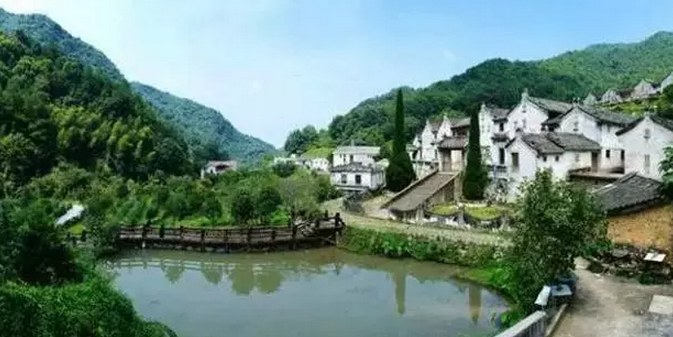 法国卢瓦尔河谷的各种城堡小镇