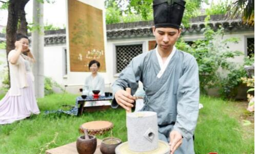 浦东新区新场镇正徐徐打开“文创小镇”的美好图景