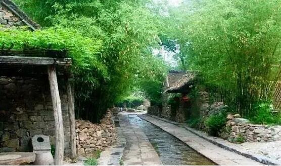 如何把传统村落改造为一个乡村旅游度假综合体？