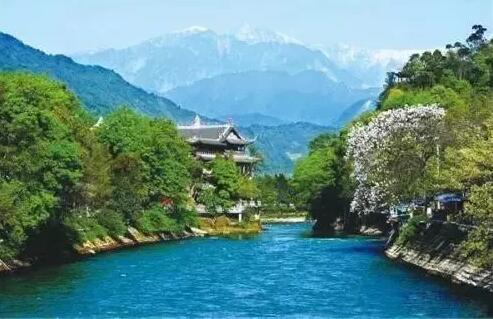 乡村旅游开发如何与康养旅游融合发展呢？