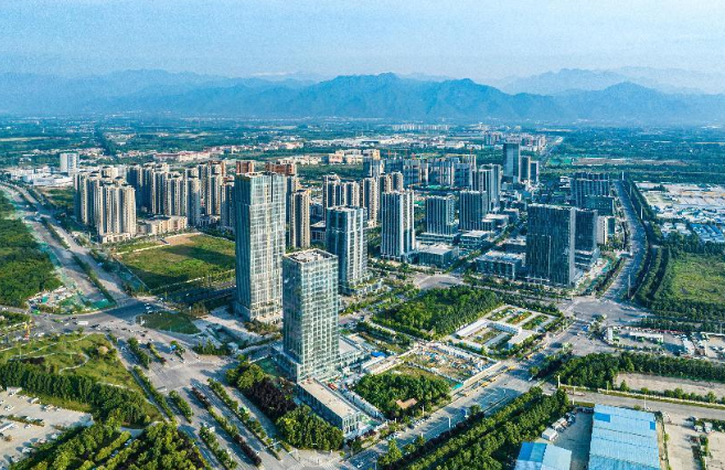 签约项目114个,总投资逾1400亿元,西安高新区上半年招商引资实现“双过半” 签约项目114个,总投资逾1400亿元,西安高新区上半年招商引资实现“双过半”