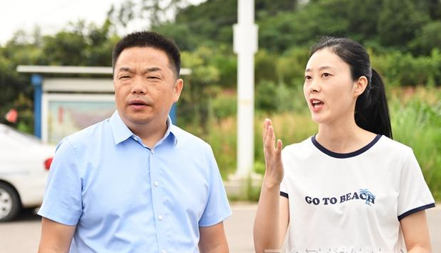 唐顺江调研现代农业产业园建设 唐顺江调研现代农业产业园建设