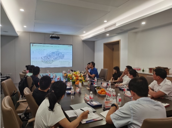 嘉兴市经信局开展新能源汽车产业链“百场百企链群配”活动