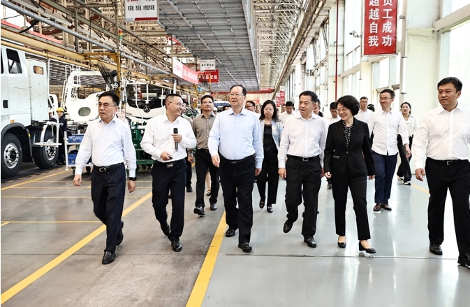 毛伟明在三一专汽公司调研 毛伟明在三一专汽公司调研