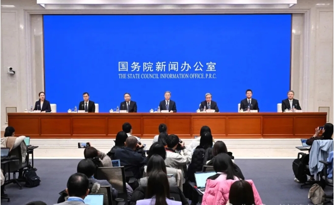 2025超长期特别国债资金申报“两新”领域中工业重点领域设备更新要点 2025超长期特别国债资金申报“两新”领域中工业重点领域设备更新要点