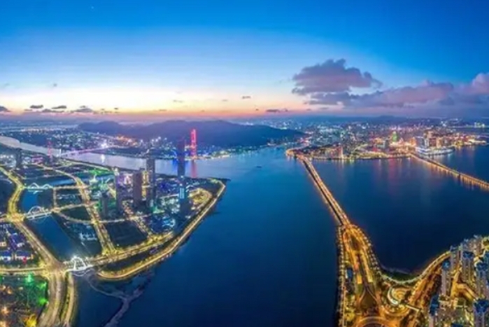 粤港澳大湾区低空经济产业现存问题及优化路径 粤港澳大湾区低空经济产业现存问题及优化路径
