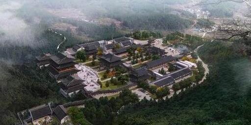 兴隆县着力打造一批各具风情的特色小镇、现代农业园区和精品景区