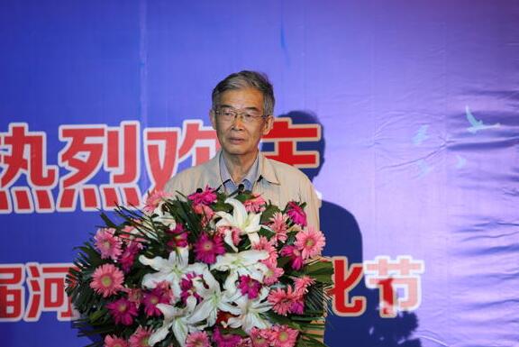 中国物流与采购联合会专家委员会副会长戴定