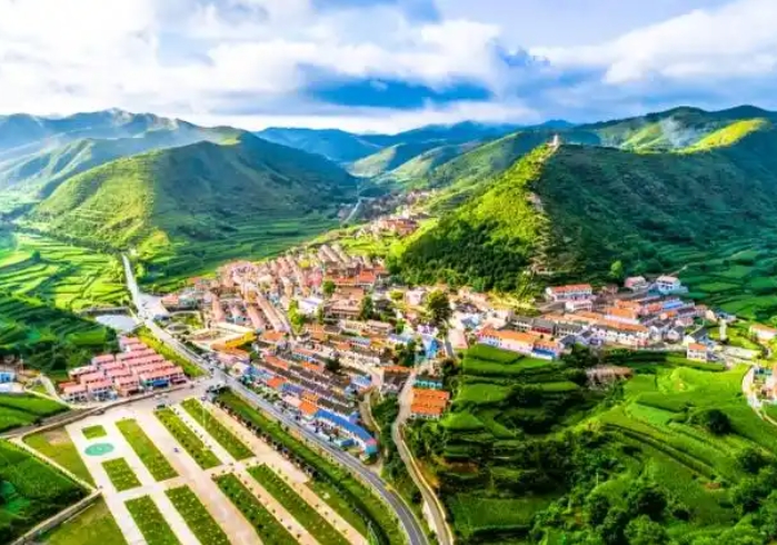 新质生产力驱动我国西南地区乡村全面振兴的路径选择 新质生产力驱动我国西南地区乡村全面振兴的路径选择